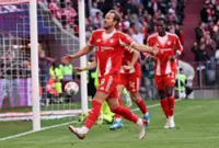 Soccer-Bayern Munich win Bundesliga title with victory against VfB Stuttgart