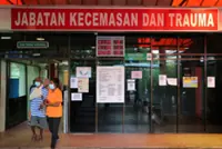 Patients recall hours-long wait at hospitals