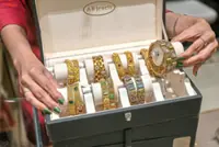 Gold-buying festival sees tepid demand on price surge