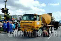 Cement truck driver held over fatal crash in Sibu