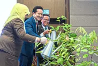 Carbon tax on hold amid Mideast conflict