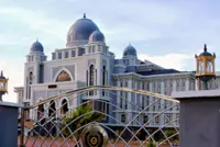 Perlis govt to stay till GE