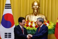 Vietnam, South Korea sign deals on tech, nuclear power
