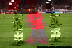 Soccer-Forest's Hudson-Odoi to miss rest of season after thigh surgery