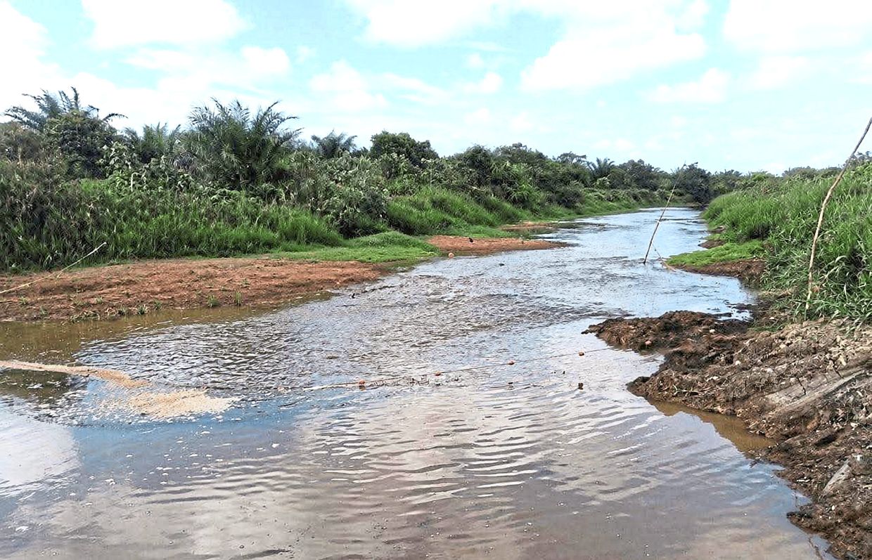 Cloud seeding is expected to be carried out for two days, to help increase the water level at a water treatment plant in Kota Tinggi, which supplies water to some 4,000 people.