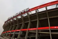 Soccer-Banorte pushes cashless payments at Azteca as World Cup deadline nears