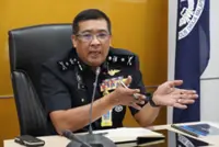 Cops cripple illicit cigarette syndicate in Seri Kembangan