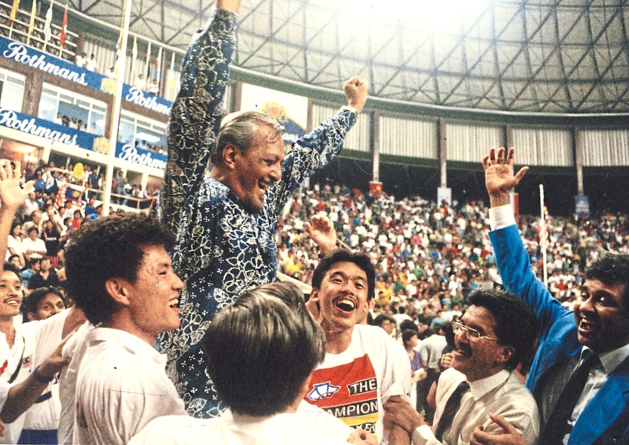 Tan Sri Elyas Omar, the BAM president then, rejoiced.