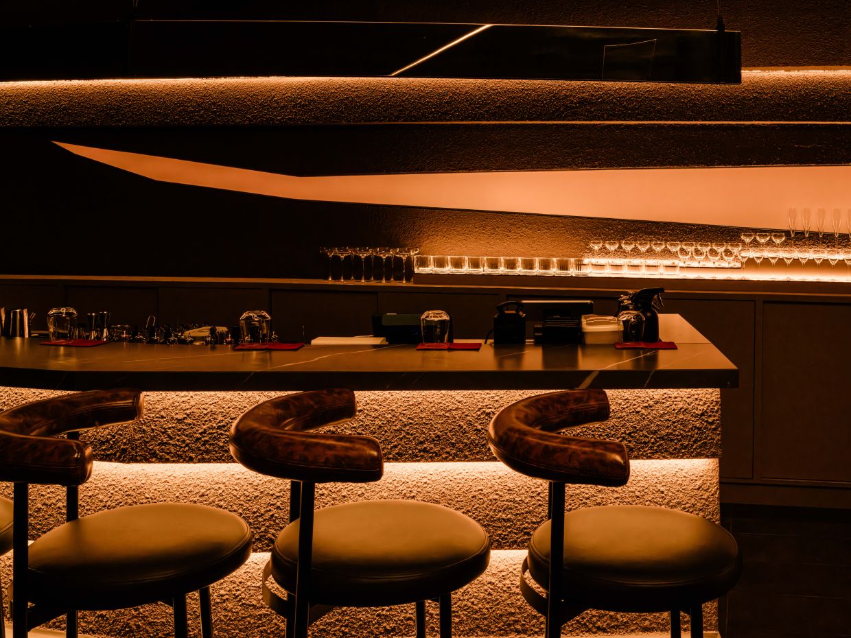 Lavantha is located in a former bank vault in the basement of Moxy Hotel KL.