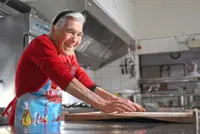 What is ‘nonna-maxxing’?  