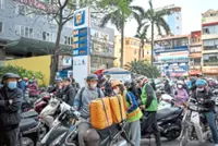 Vietnam fuel prices drop again from April 23 afternoon