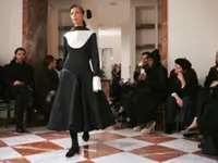 Is fashion truly embracing age diversity? Older faces steal the runway spotlight