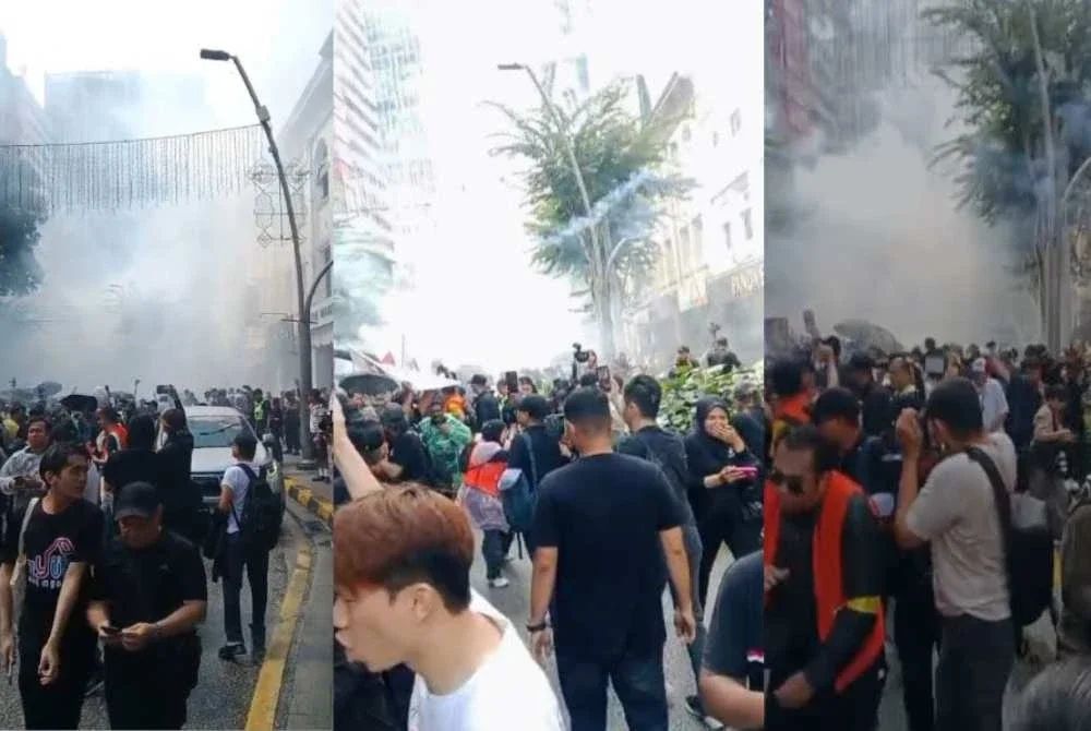 Police officers were seen both rushing towards the source of the fireworks to cordon off the area and directing protestors to safety away from the road.
