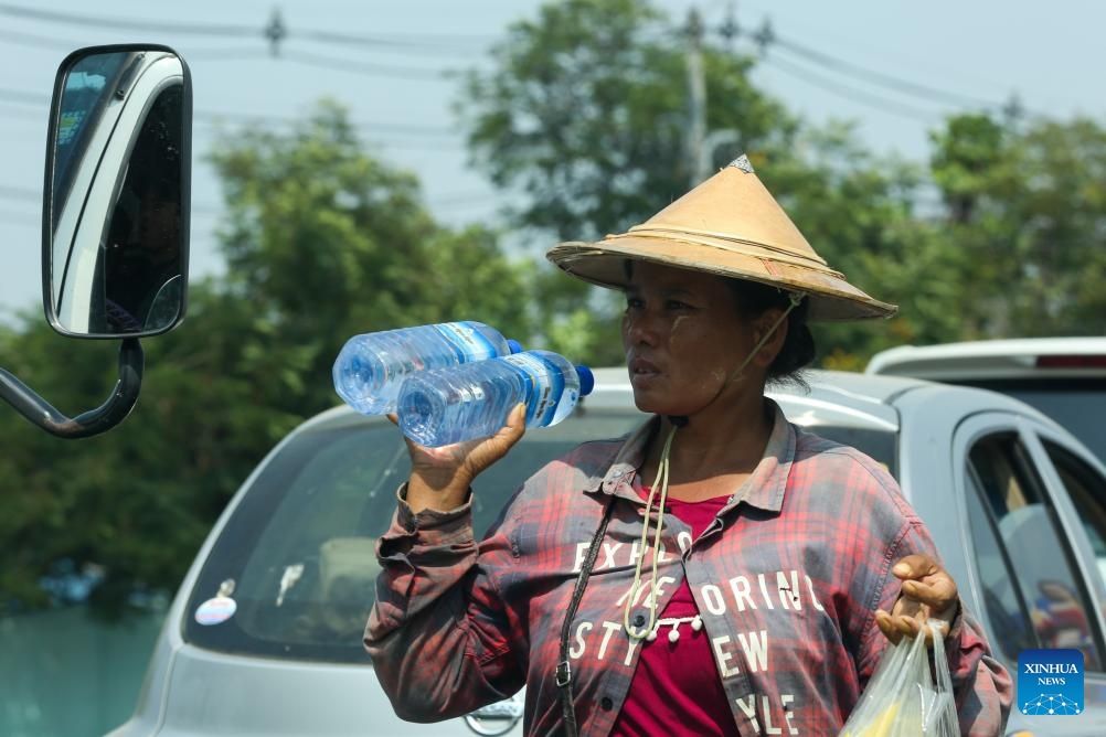 On Tuesday, temperatures climbed above 38 degrees Celsius in Yangon and exceeded 44 degrees in central regions. Daily life was being reshaped by the heat.
