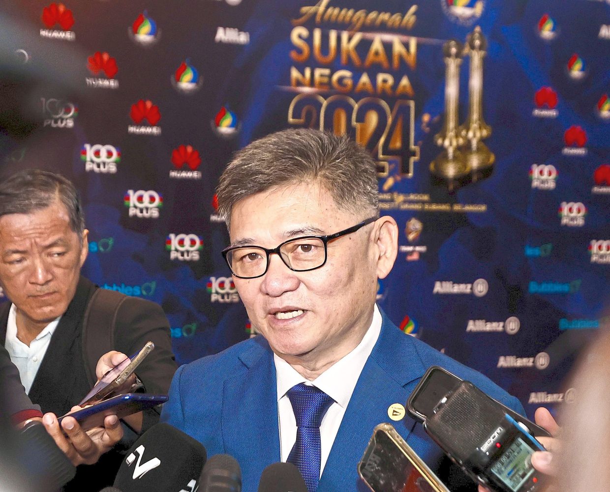 The new proposal was approved with 198 votes for and 43 against.