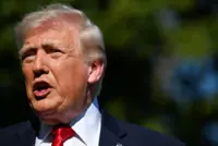 Trump, critic of the press, attends its annual celebration after years of boycotts