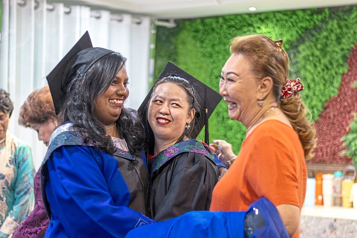 VTOC offers the underprivileged opportunities to learn useful skills in the fields of culinary and bakery, beauty care, and hairdressing.