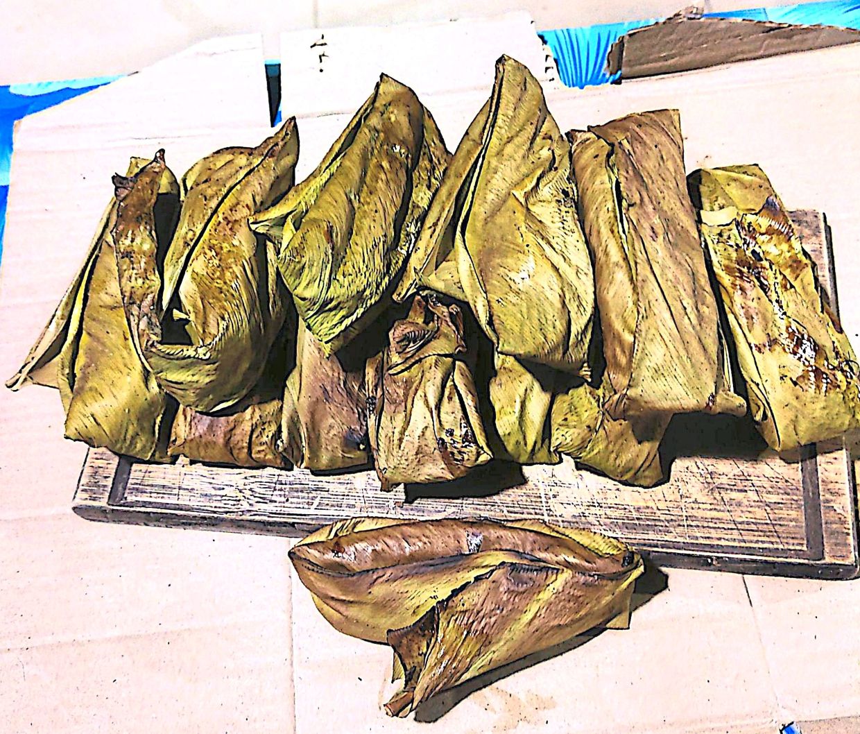 Among Sarawak’s Kayan community, a traditional and little-known method of preparing durian is to smoke it into a delicacy known as “diking dian”.