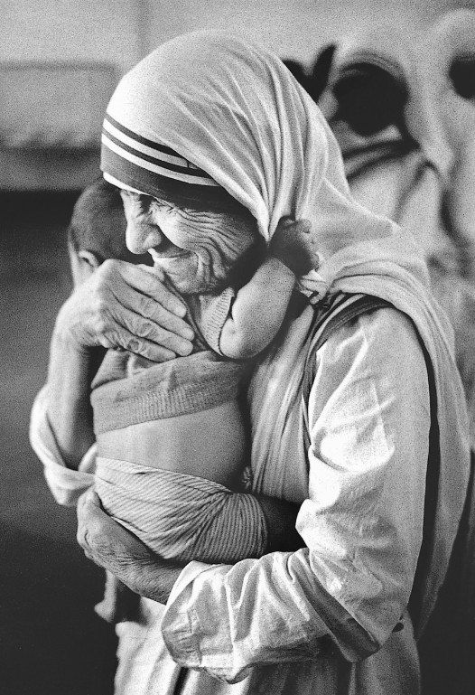 Lens on a saint: Among Rai’s most treasured works are his intimate portraits of Mother Teresa. — Photos taken from social media 