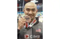 No rest but Azizul still goes on to deliver bronze in sprint