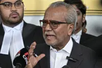 'I cannot comment', says Shafee on withdrawal of Najib's house arrest appeal