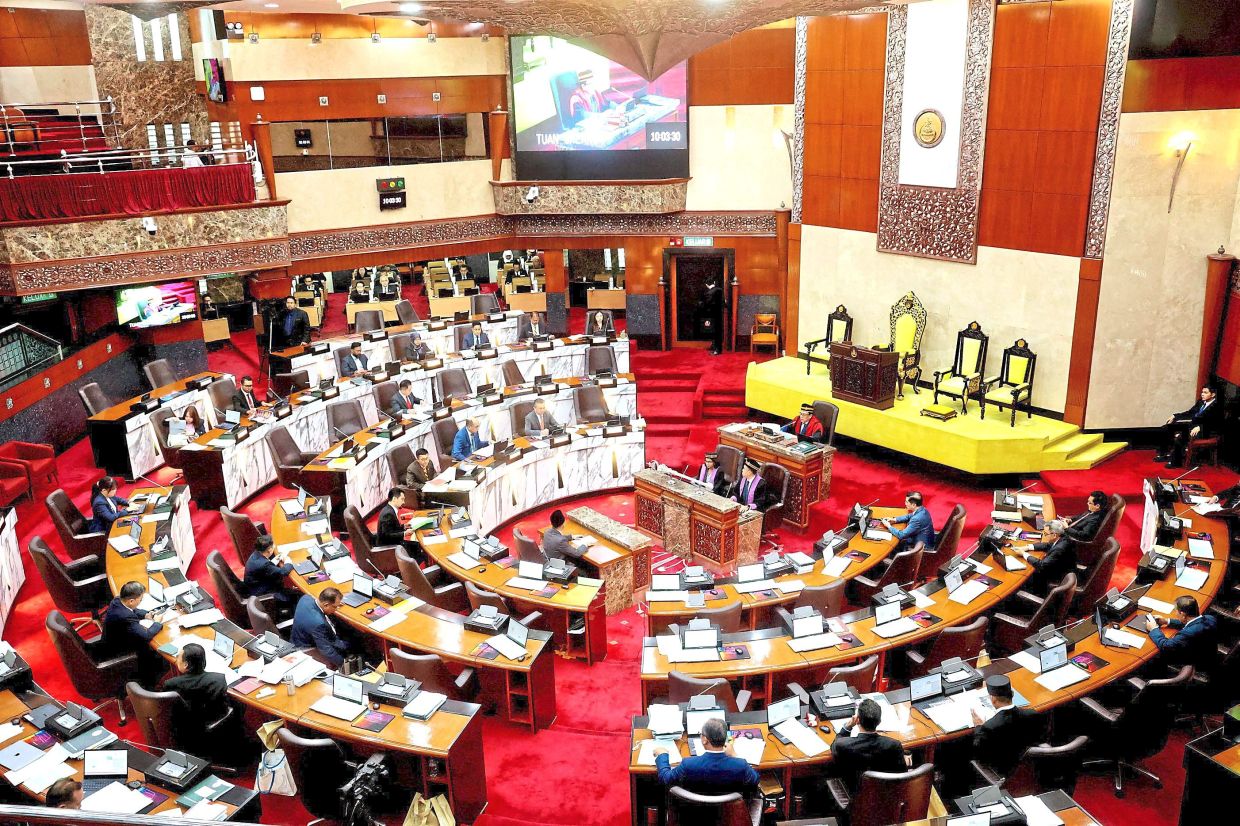 Educational campaigns will be rolled out in schools across Selangor this year as part of efforts to curb online addiction and raise children’s awareness of Internet safety.