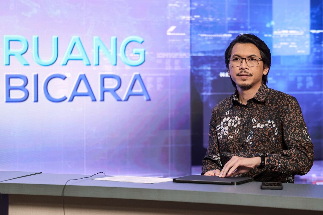 The government remains committed to safeguarding the welfare of the people through various targeted subsidies and assistance, despite challenges arising from the global supply crisis and pressures on the country's fiscal position.