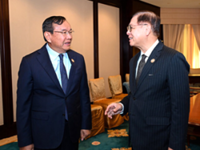 Cambodian, Thai FMs discuss border issue in Brunei
