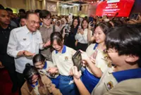 Be ethical human beings, listen to the beating of your heart, PM tells varsity students