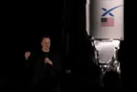 Analysis-SpaceX ties Musk compensation to Mars colonization goal