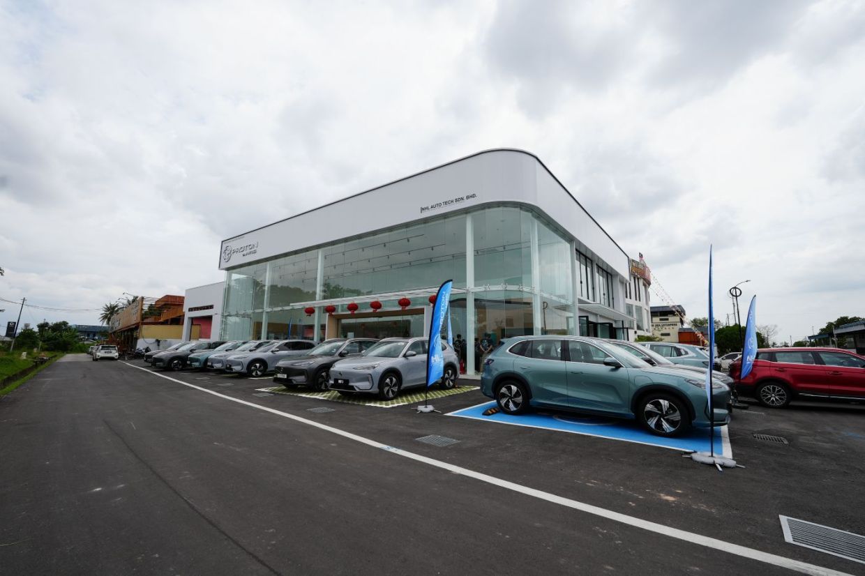 Pro-Net has expanded nationwide coverage with 63 appointed dealerships. Of these, 39 dealerships are 3S (Sales, Service and Spare Parts) centres, while 10 are Body and Paint centres. 