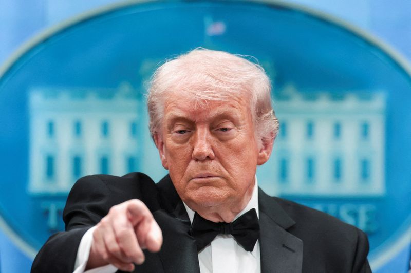 With diplomacy between Iran and the U.S. at a standstill after false starts, Trump spoke by phone with Putin, who warned him of “damaging consequences” if the United States and Israel resume their war on Iran.
