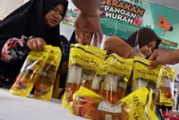 Bulog warns of limited supply of subsidised cooking oil