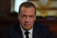 Russia's Medvedev questions US suitability to play role of conflict mediator