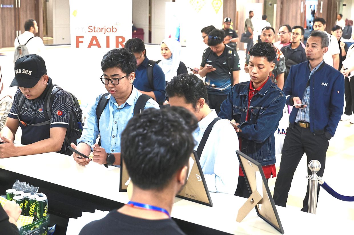 The myStarJob Fair 2025 in Johor Baru drew many young graduates looking for employment. — Filepic