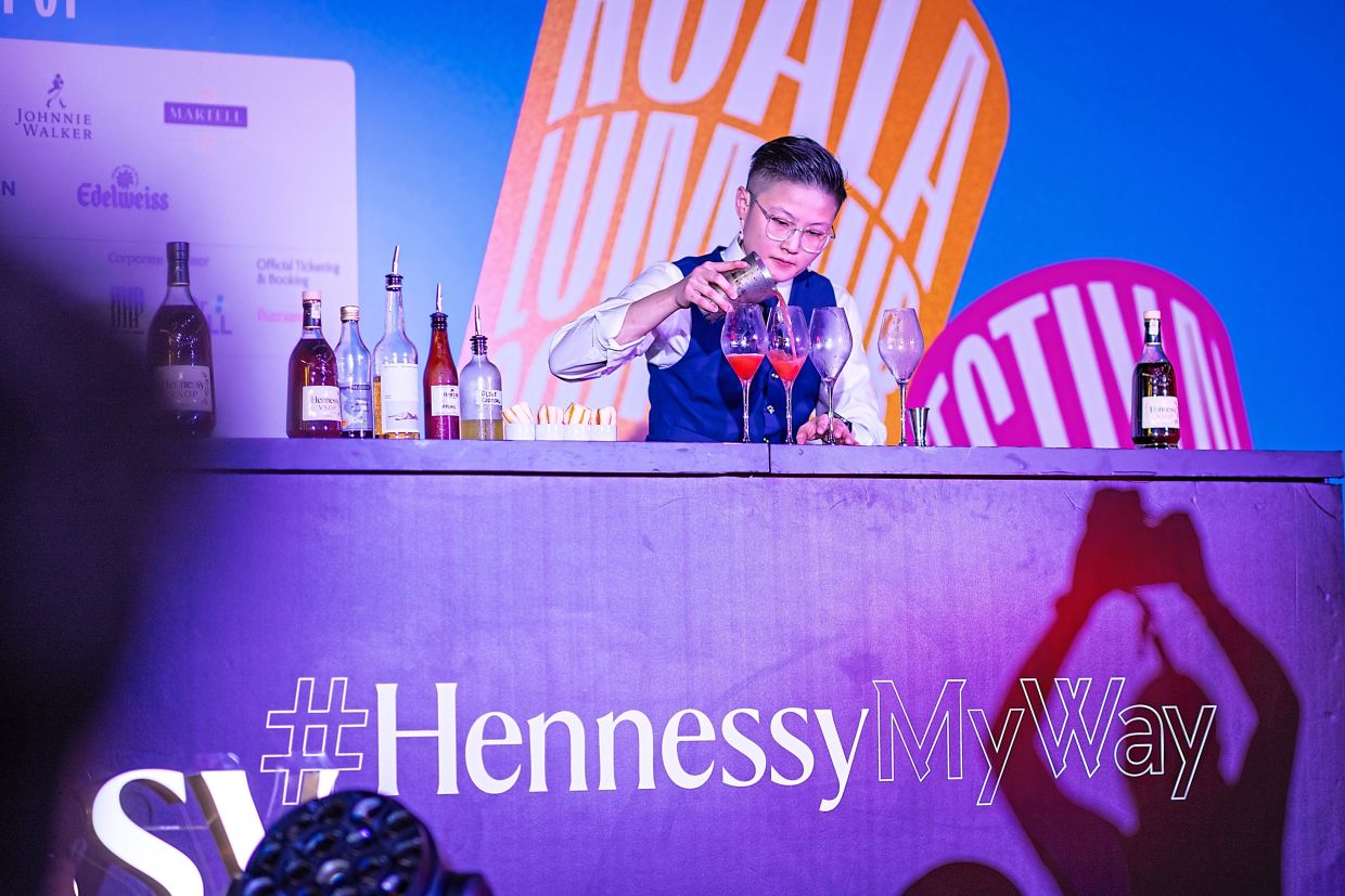 The festival hits a high note today and Sunday, with a series of mixologist guest shifts and curated cocktail dinners that pair gastronomic flair with liquid artistry.