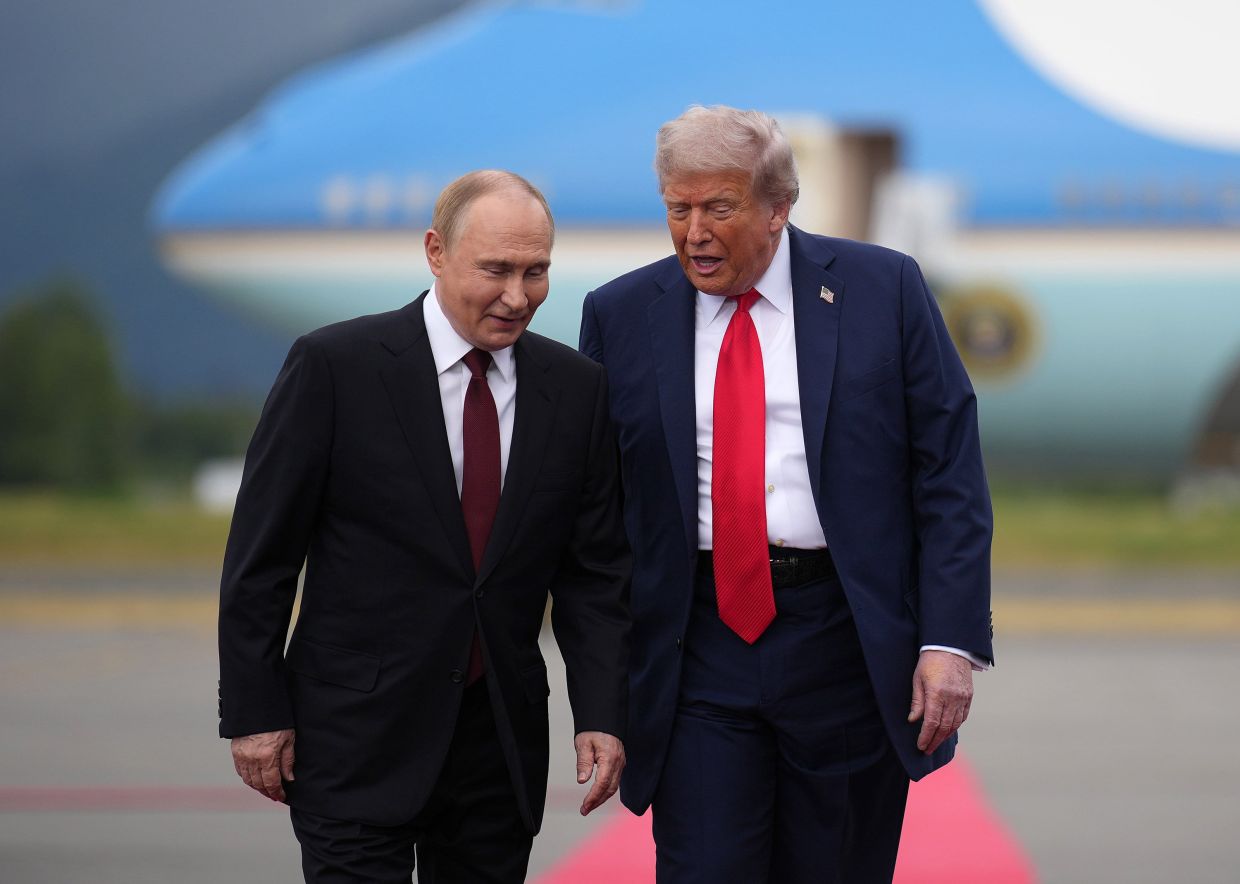Trump's comments come even as Washington pressed ahead with its naval blockade of Iranian ports.
