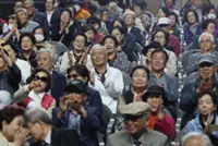 Majority of South Koreans back raising the senior age of 70, says poll