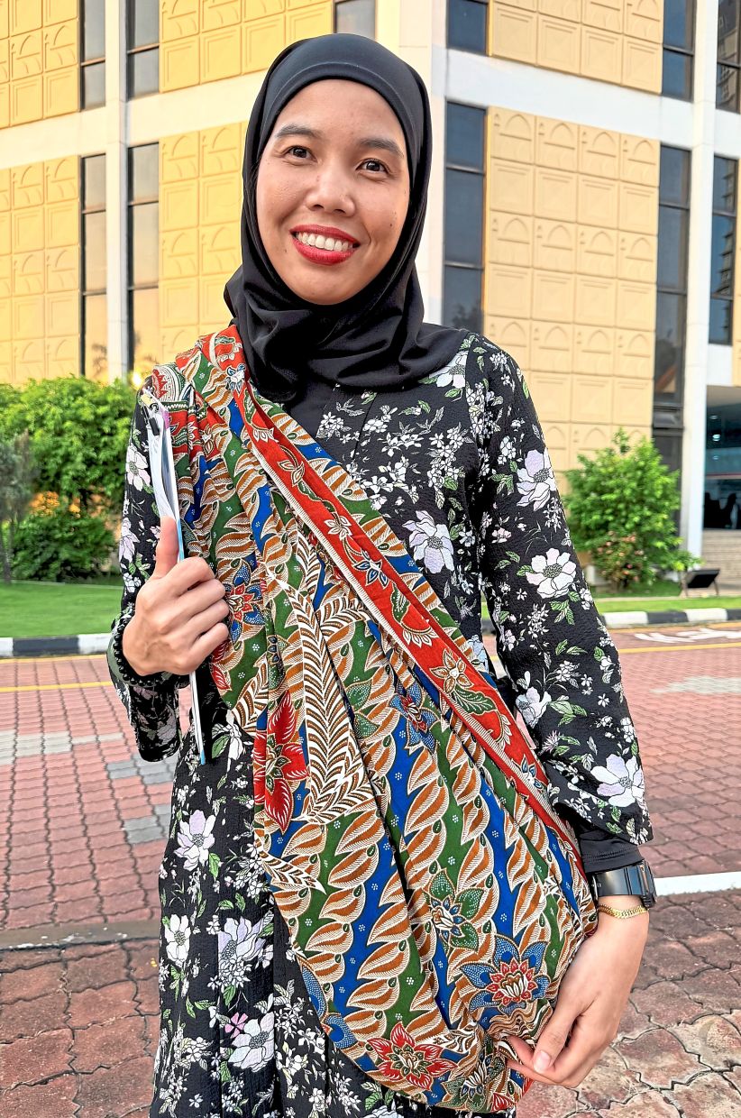 Nazrinnah says the event brings the community together. 