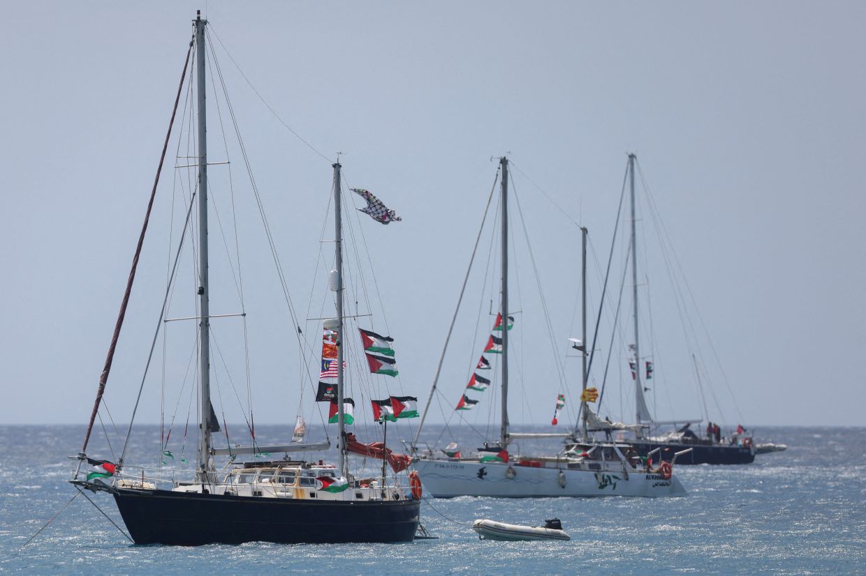 At least 31 activists were injured during Israel's interception of the Gaza-bound Global Sumud Flotilla in international waters, Anadolu Ajansi reported, according to statements from the group.