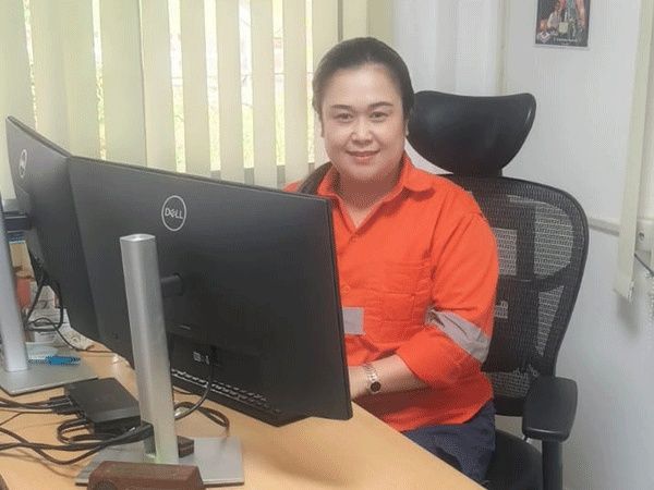 Keanchanh Chanthapuvong is on duty to look after the Ban Houayxai camp.