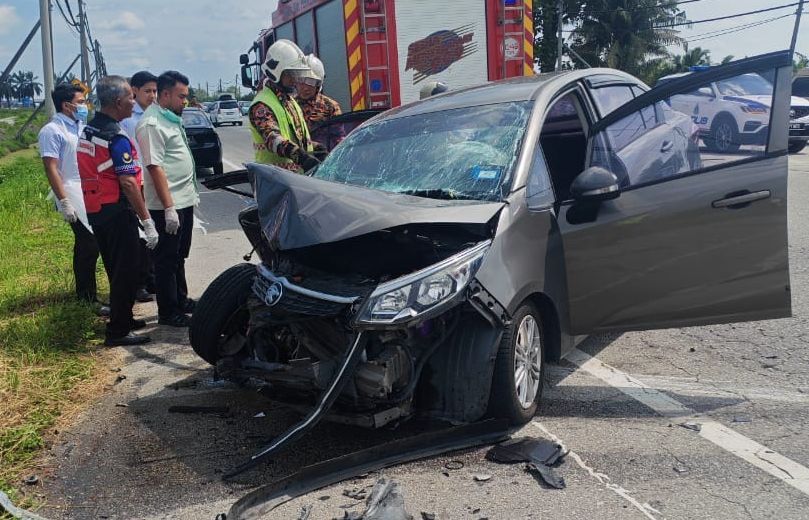 The victims, both 70, were pronounced dead at the scene by health personnel.