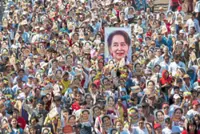 No sign of Suu Kyi at family mansion
