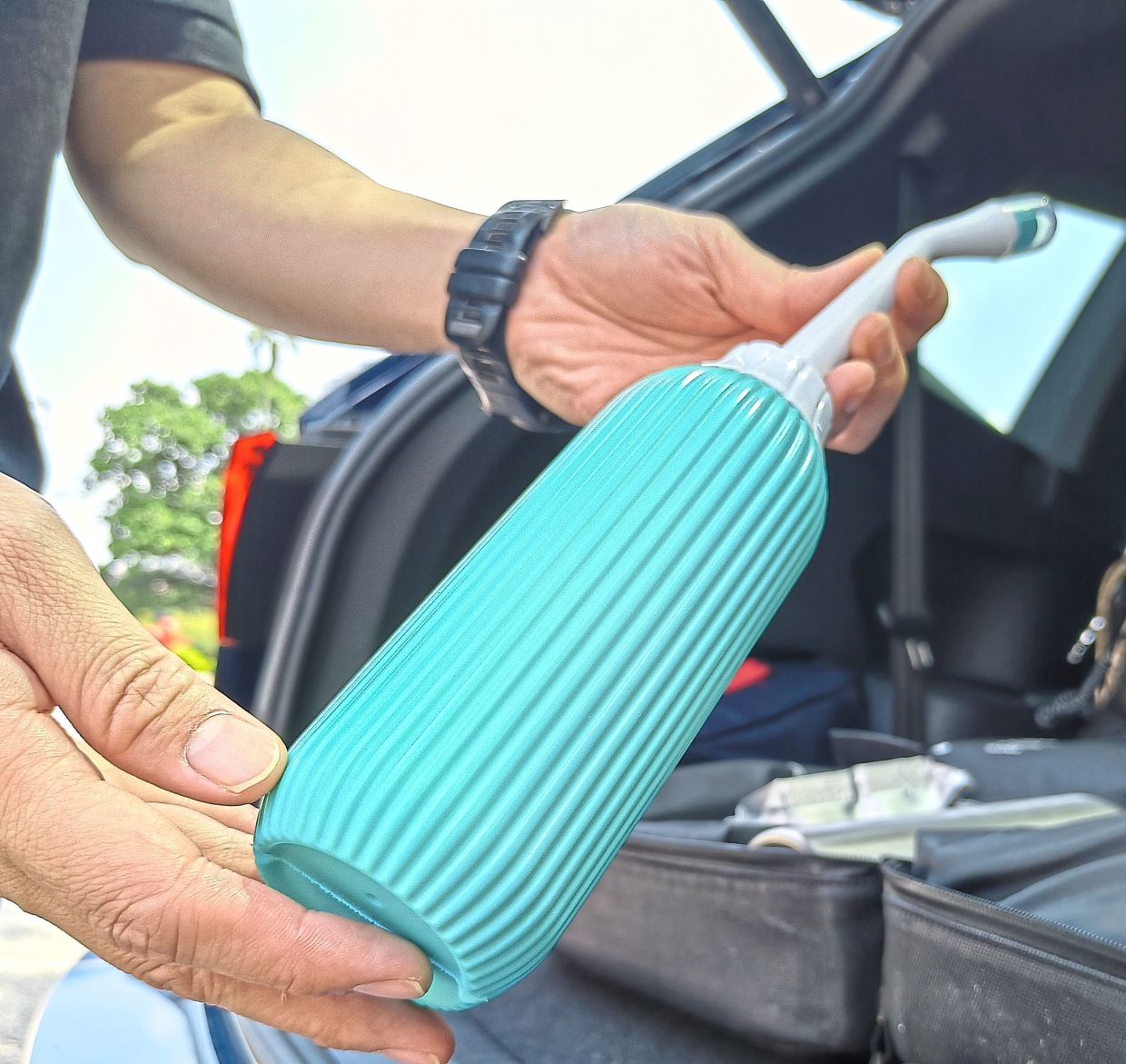This is not a water bottle – it’s a portable bidet.
