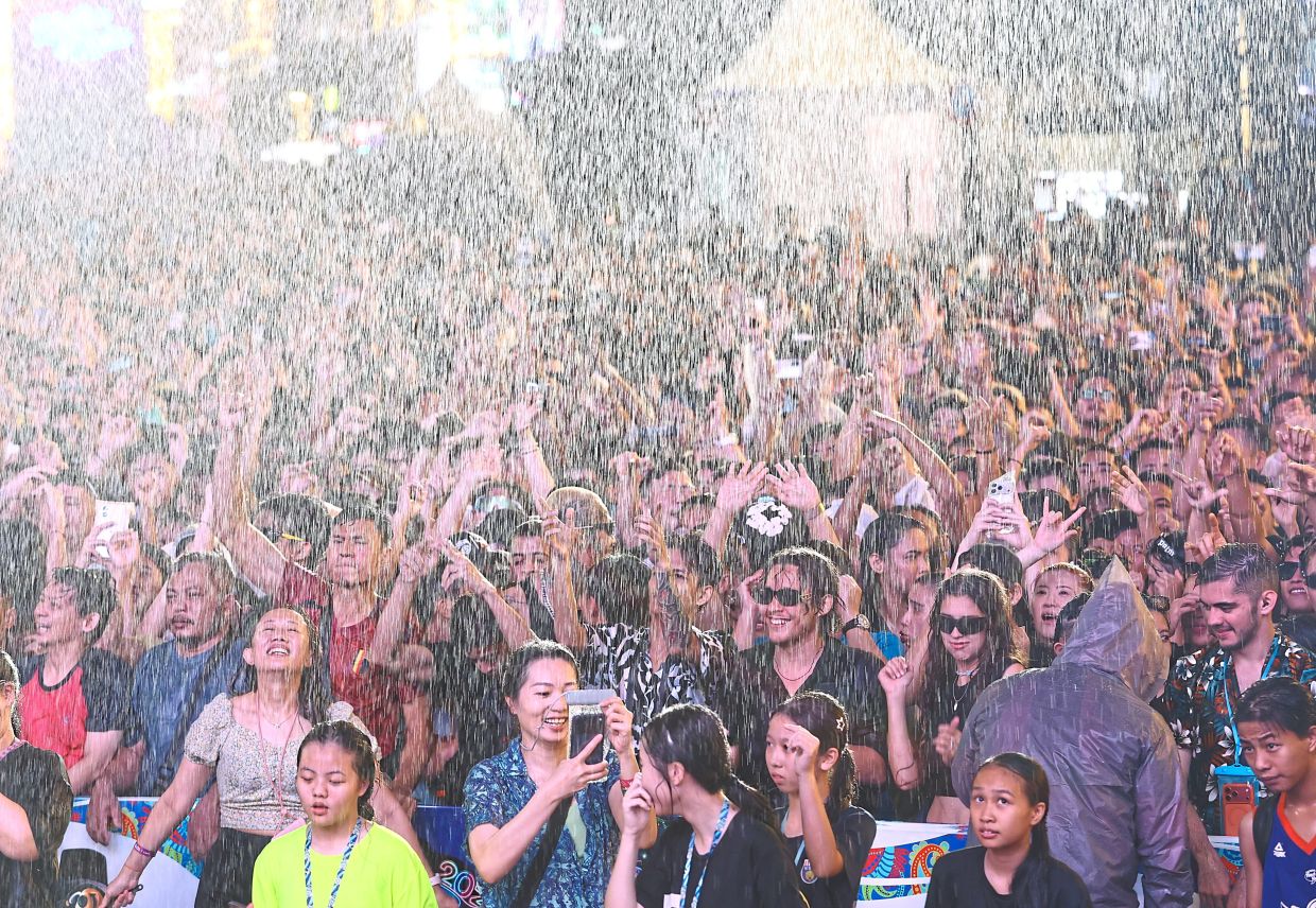 Nga said the three-day event proved the country’s ability to host large-scale international festivals while upholding its multicultural identity.