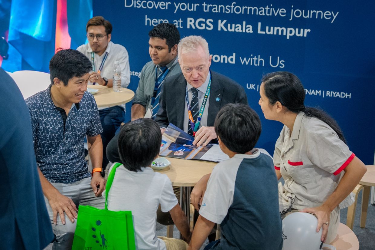 Parents and prospective students can engage with representatives from international schools at the fair, inquire about curricula and find the best educational pathway for their children.