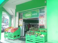 XL unit to acquire 34 Giant Mini outlets for RM15mil
