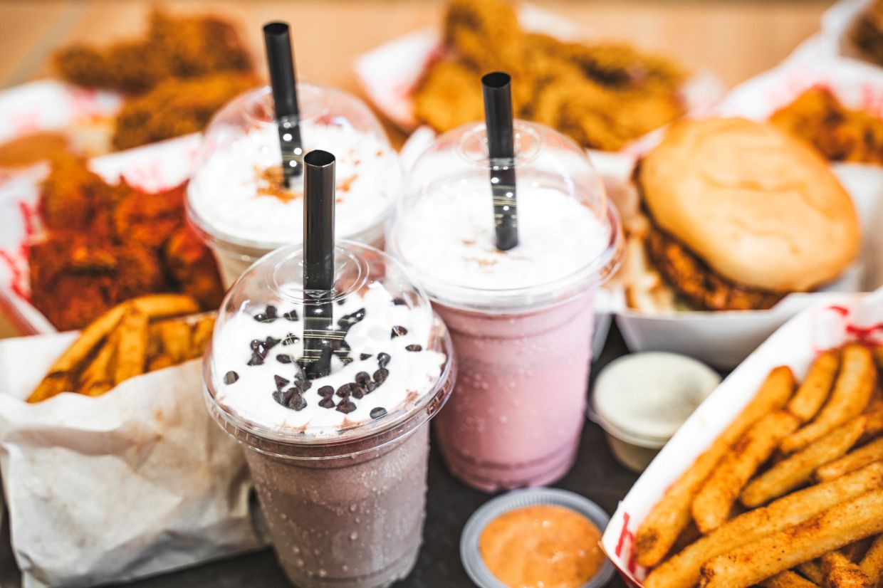 From delicious fast treats to premium dining options, visitors are in for a treat with exclusive deals and promotions from participating restaurants.