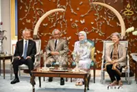 Pahang Ruler grants audience to Singapore Senior Minister Lee and delegation