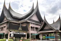 Sungei Ujong datuk-datuk Lembaga Adat dispute appointment of new Undang